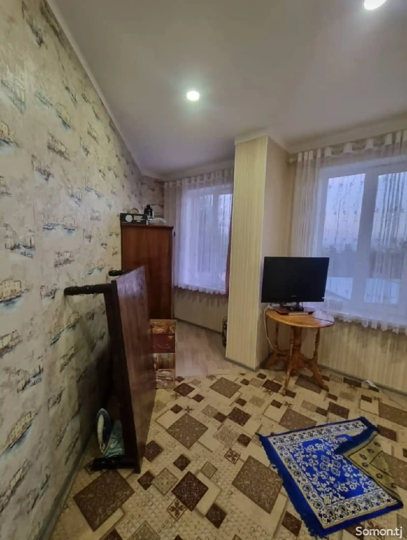 3-комн. квартира, 1 этаж, 90 м², 20 мкр-4