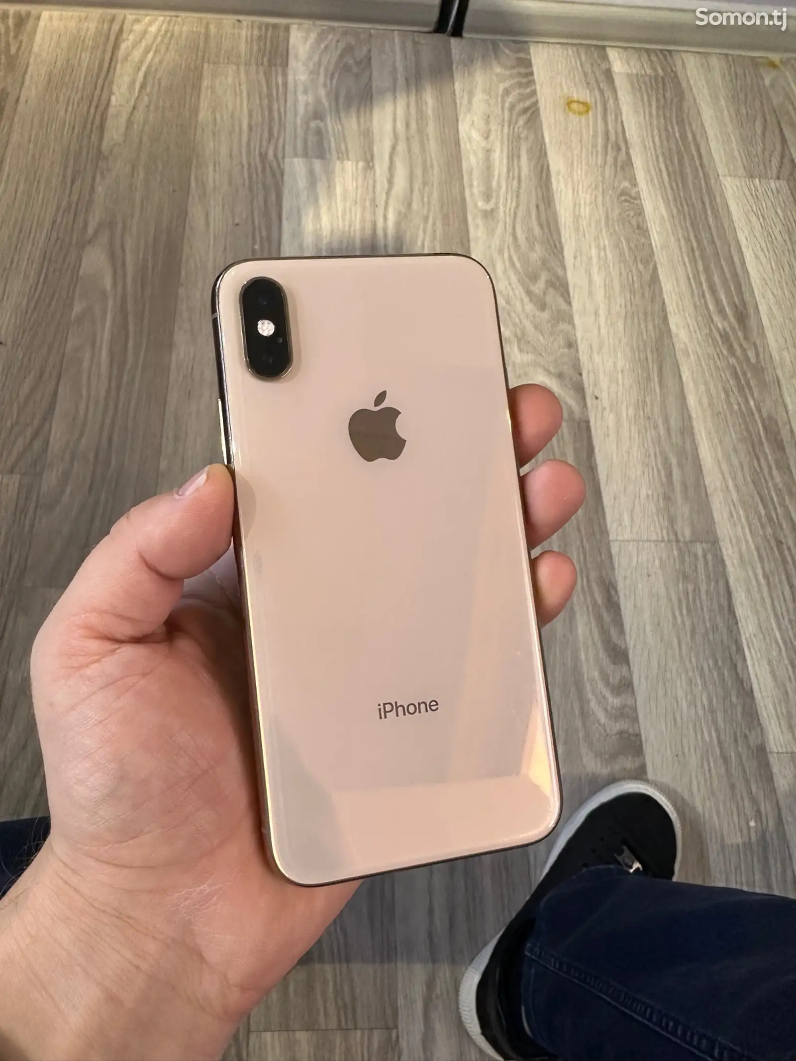 Apple iPhone Xs, 64 gb, Gold-1