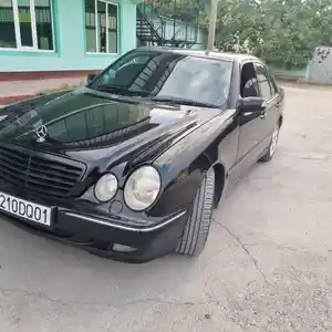 Mercedes-Benz E class, 2000