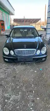 Mercedes-Benz E class, 2005-4