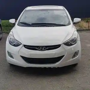 Hyundai Avante, 2012