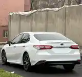 Toyota Camry, 2018-5