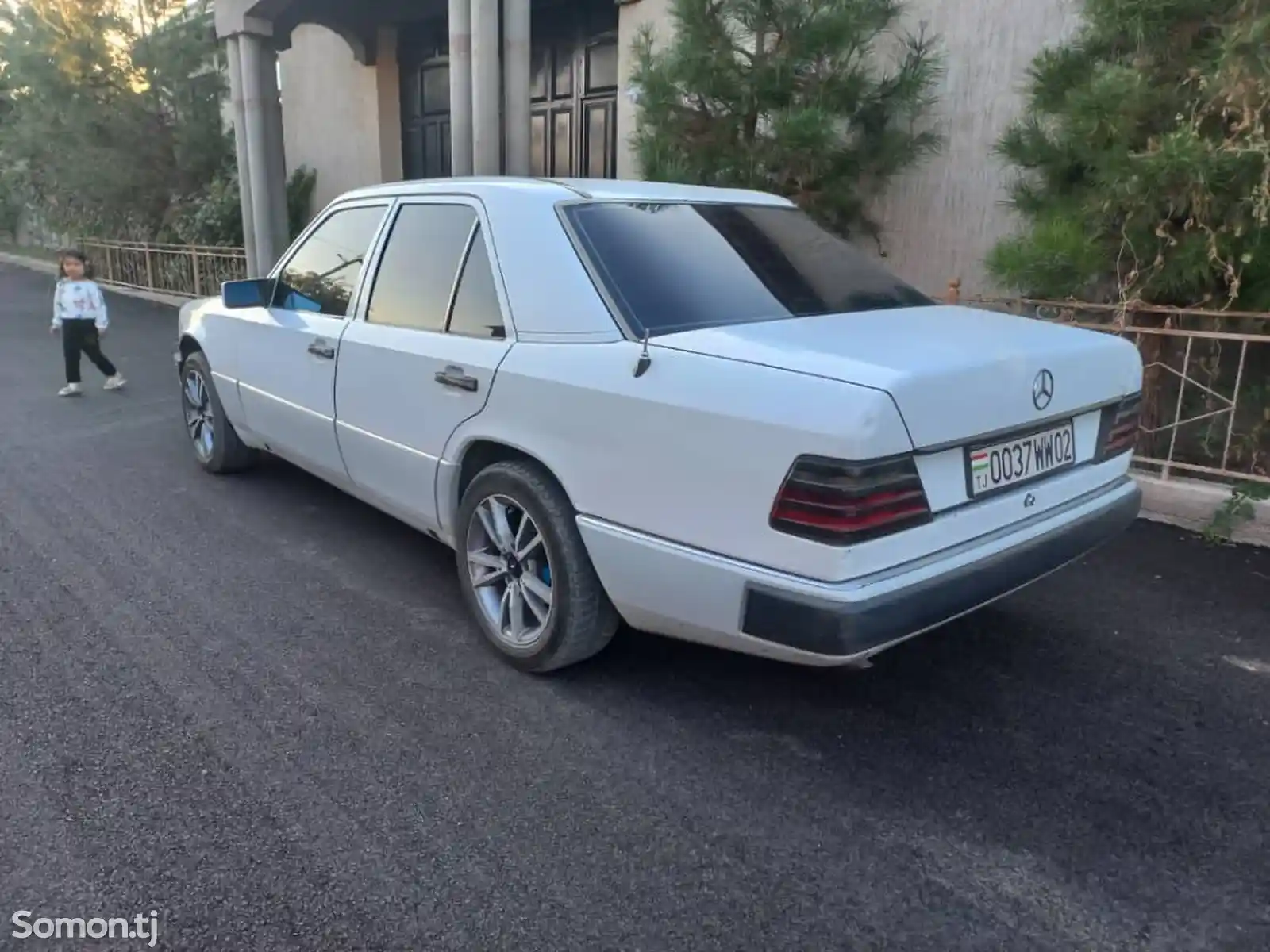 Mercedes-Benz W124, 1992-5