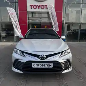 Toyota Camry, 2022