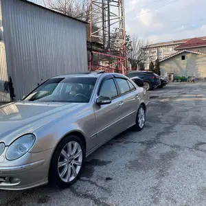 Mercedes-Benz E class, 2005