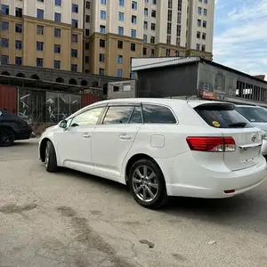 Toyota Avensis, 2014