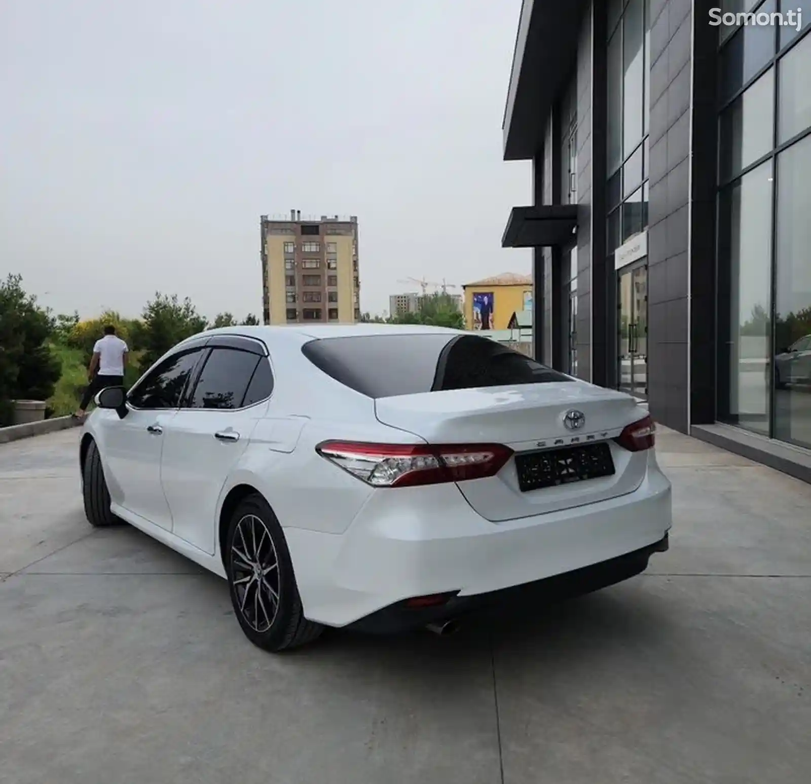 Toyota Camry, 2018-4