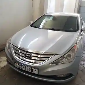 Hyundai Sonata, 2013