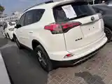 Toyota RAV 4, 2017-5