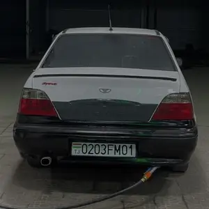 Daewoo Nexia, 1996