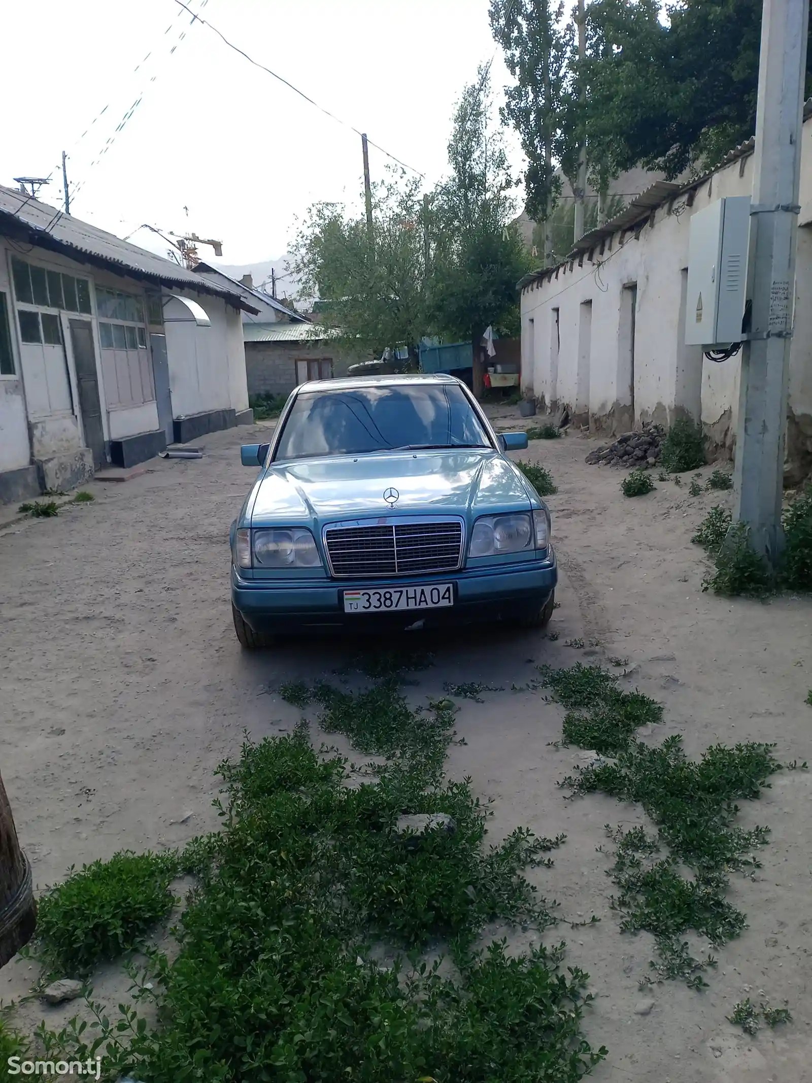 Mercedes-Benz W124, 1993-9