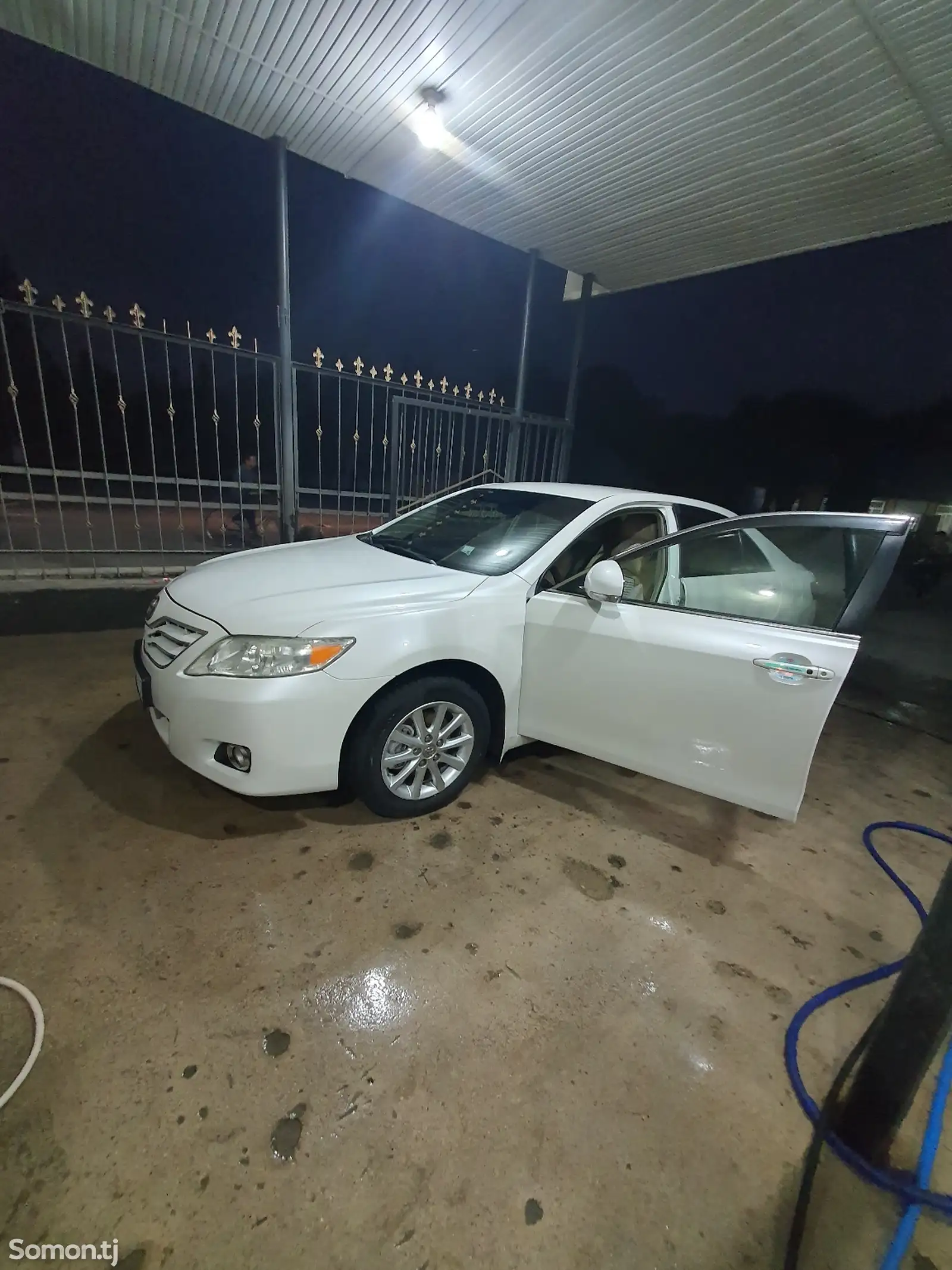 Toyota Camry, 2010-6