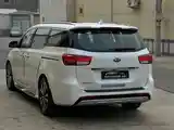 Kia Carnival, 2015-6