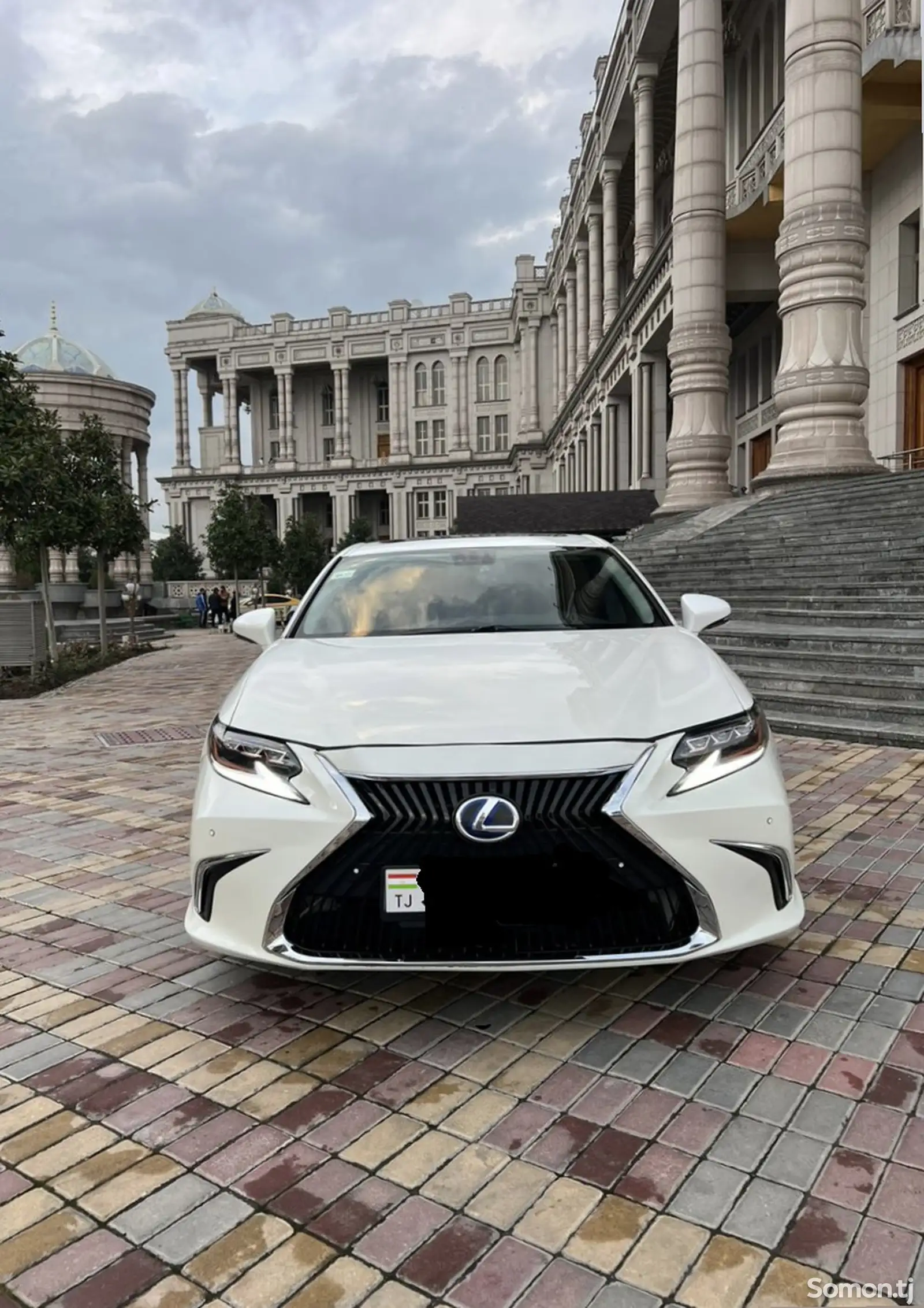 Lexus ES series, 2014-1