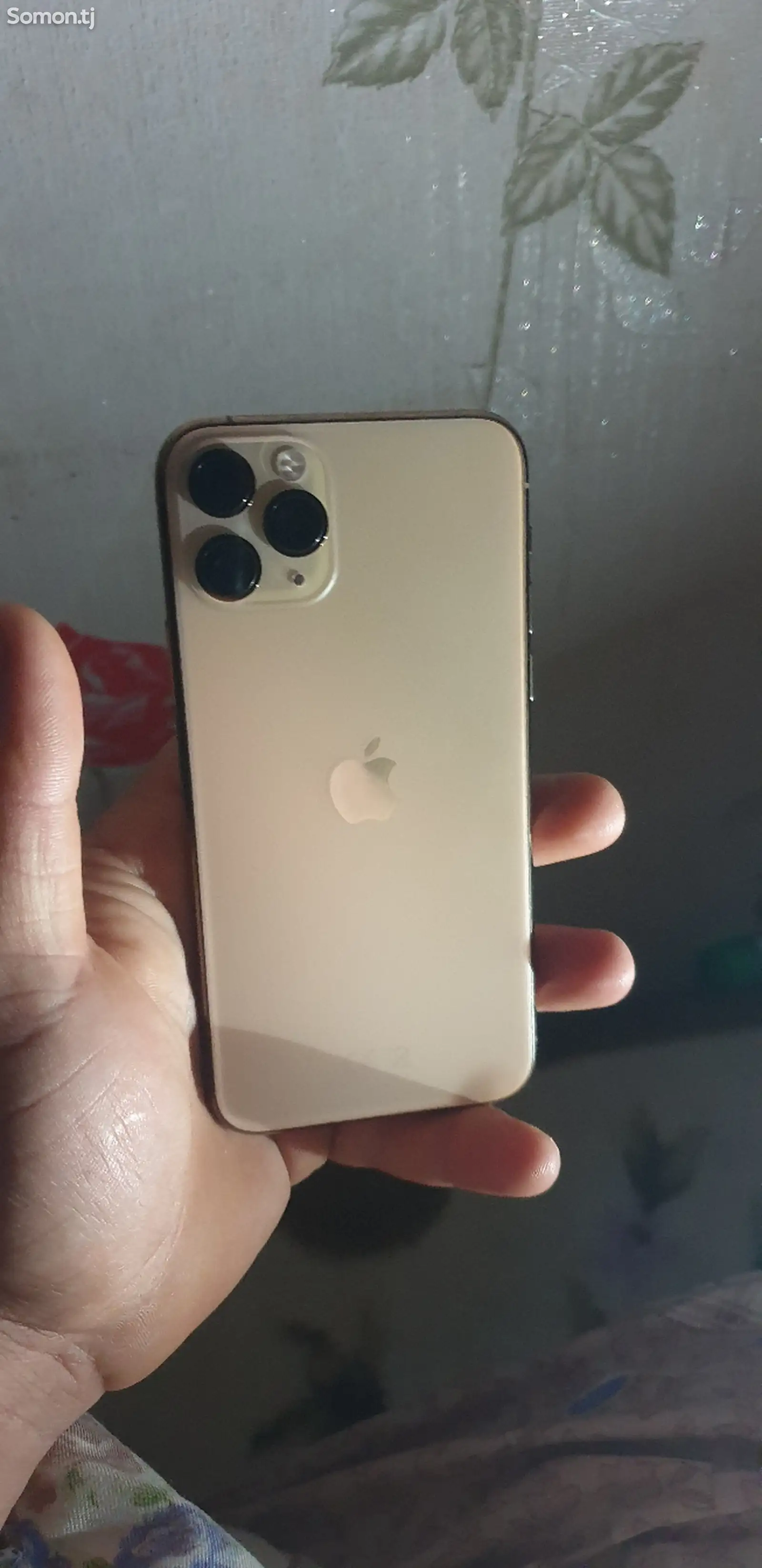 Apple iPhone 11 Pro, 256 gb, Gold-1