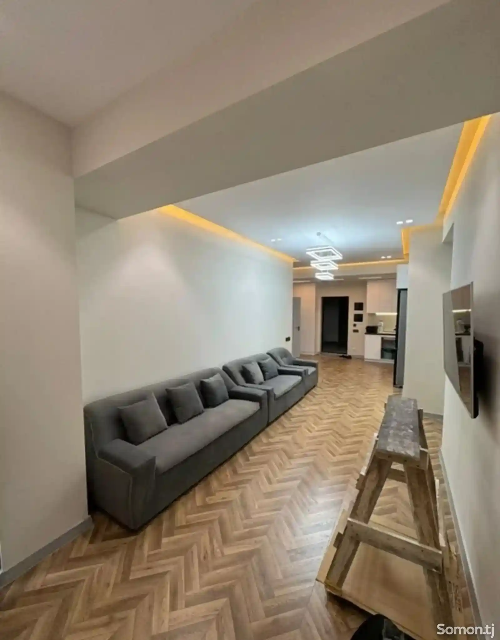 2-комн. квартира, 5 этаж, 61м², Спартак-1