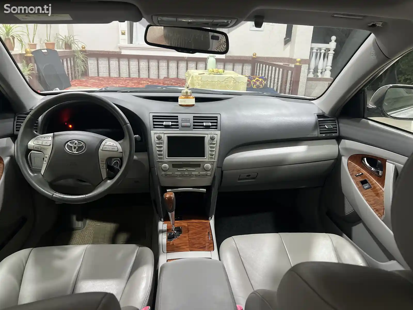 Toyota Camry, 2011-6