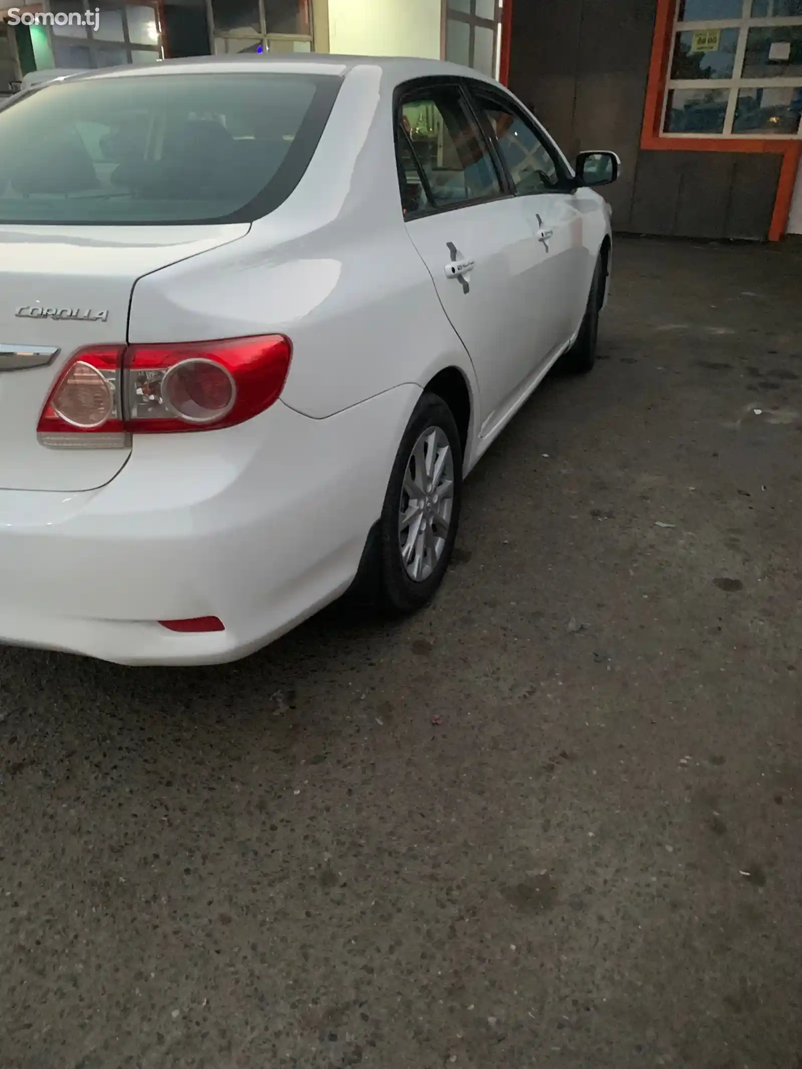 Toyota Corolla, 2011-5