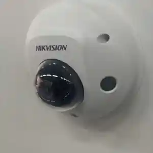 IP камера Hikvision DS-2CD2563G0-IS