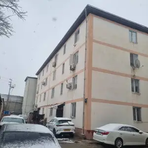 2-комн. квартира, 1 этаж, 40 м², Бозори Корвон