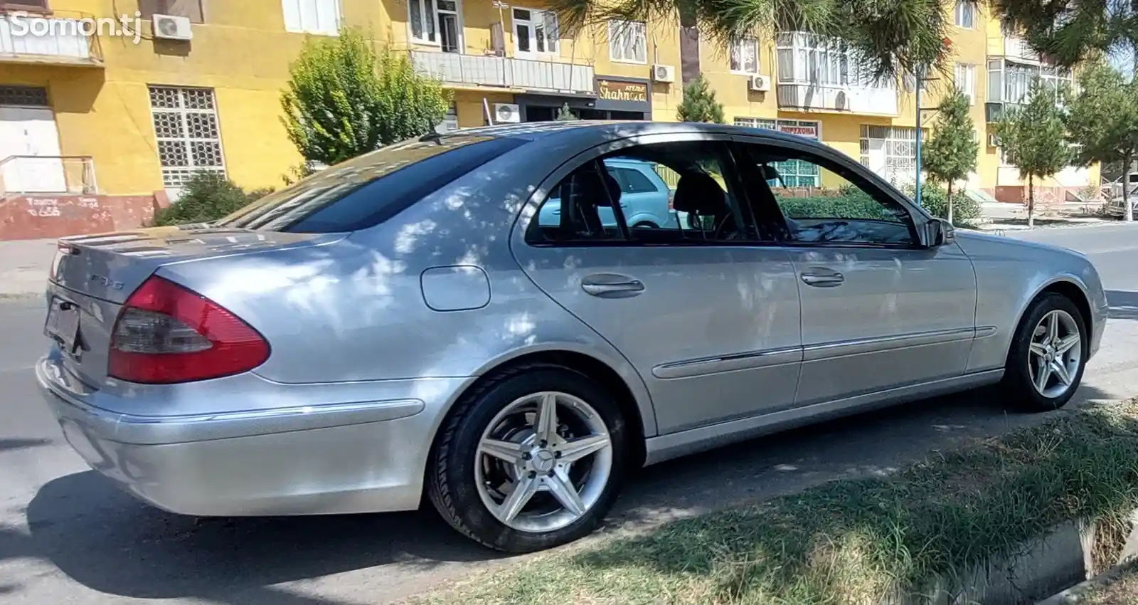 Mercedes-Benz E class, 2003-3