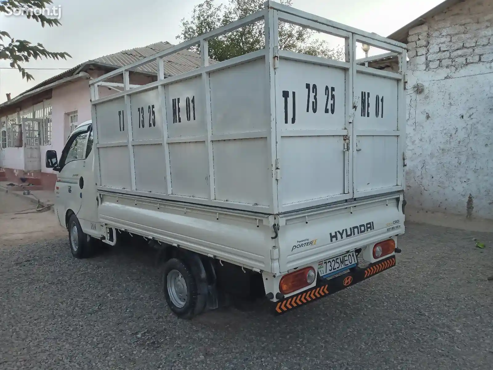 Бортовой автомобиль Hyundai Porter-2