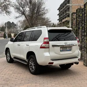 Toyota Land Cruiser Prado, 2011