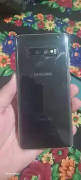 Samsung Galaxy S10+-2