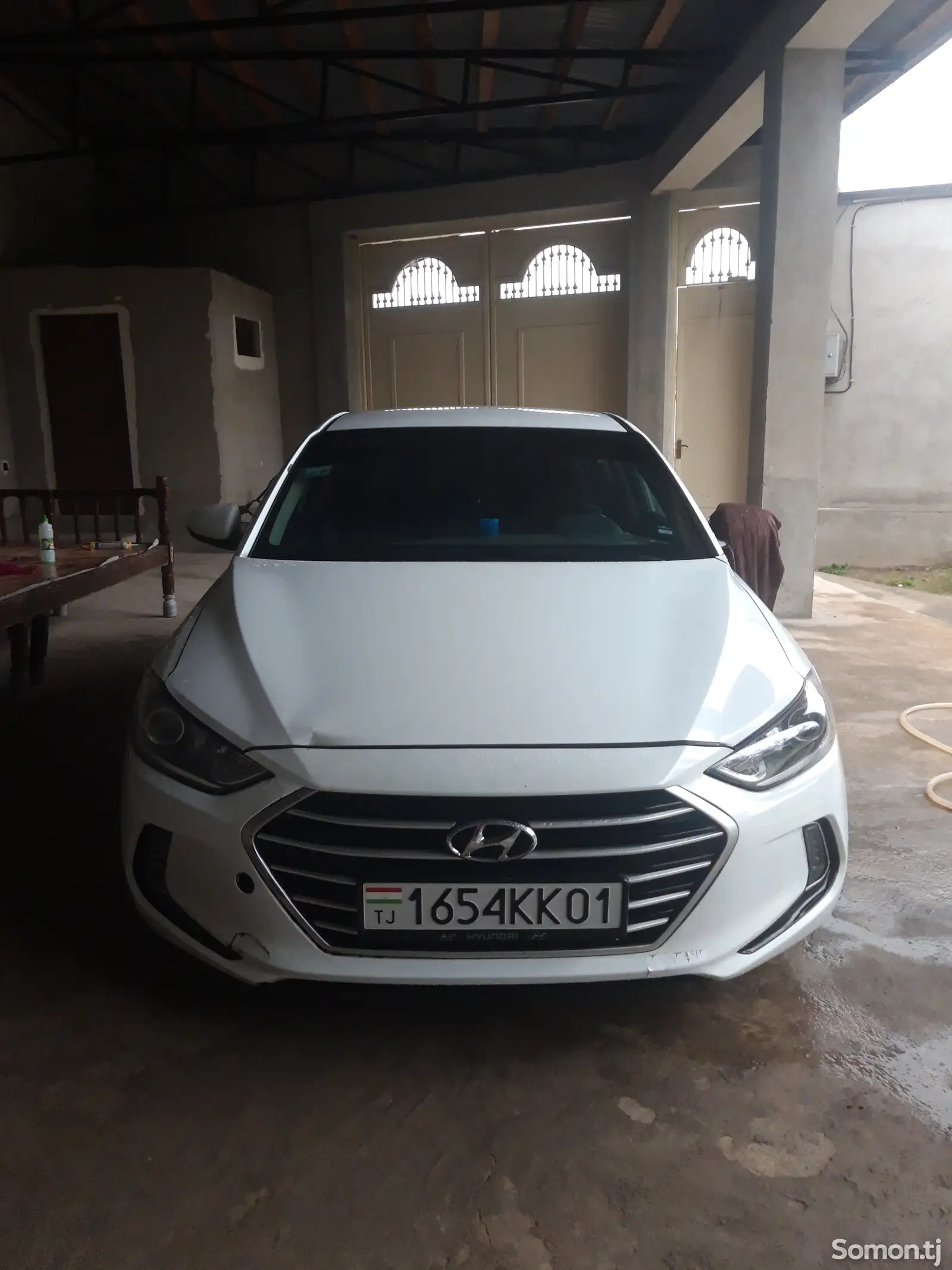 Hyundai Elantra, 2017-1