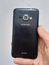 Samsung Galaxy J1-2