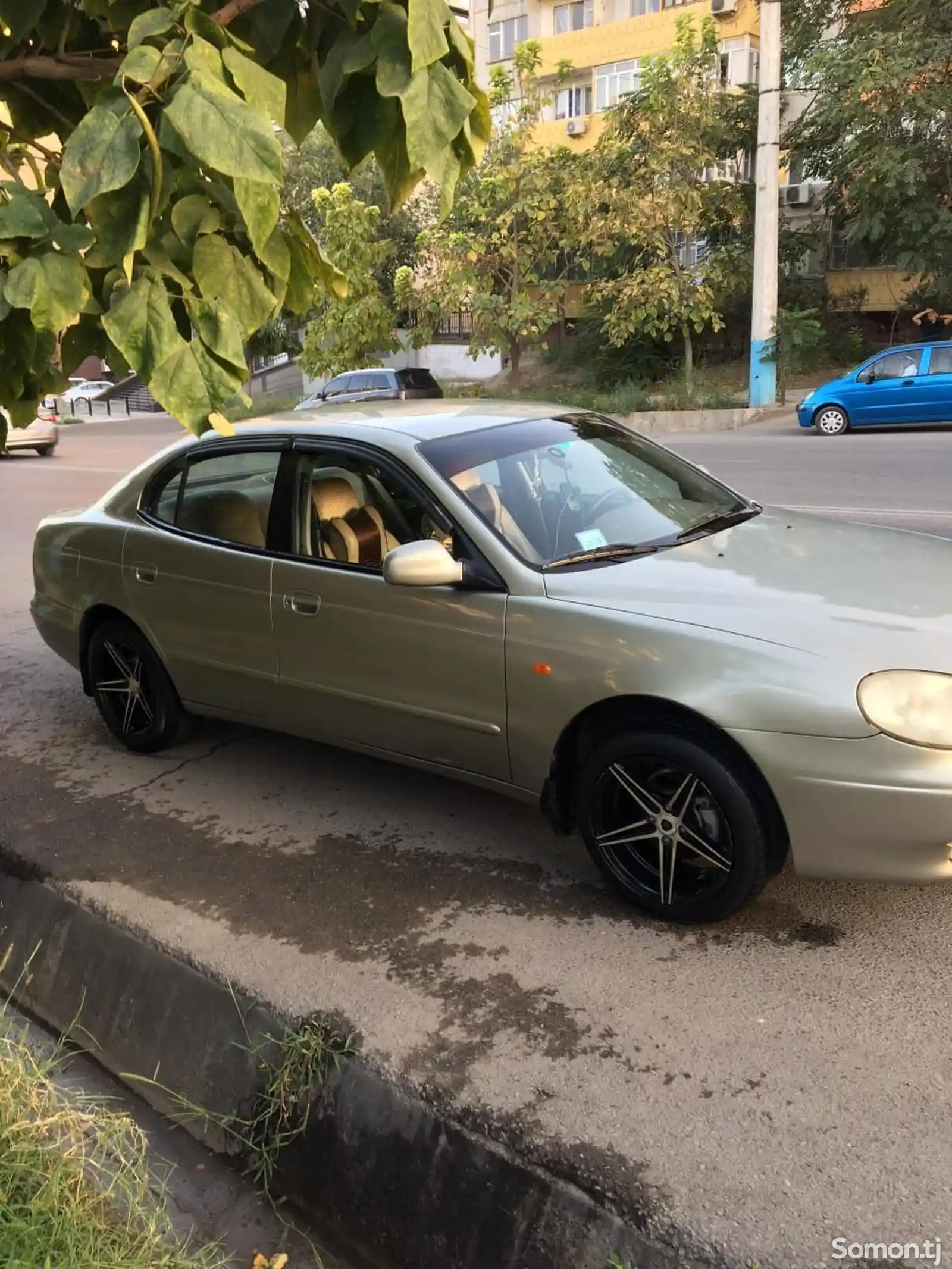 Daewoo Leganza, 1998-4