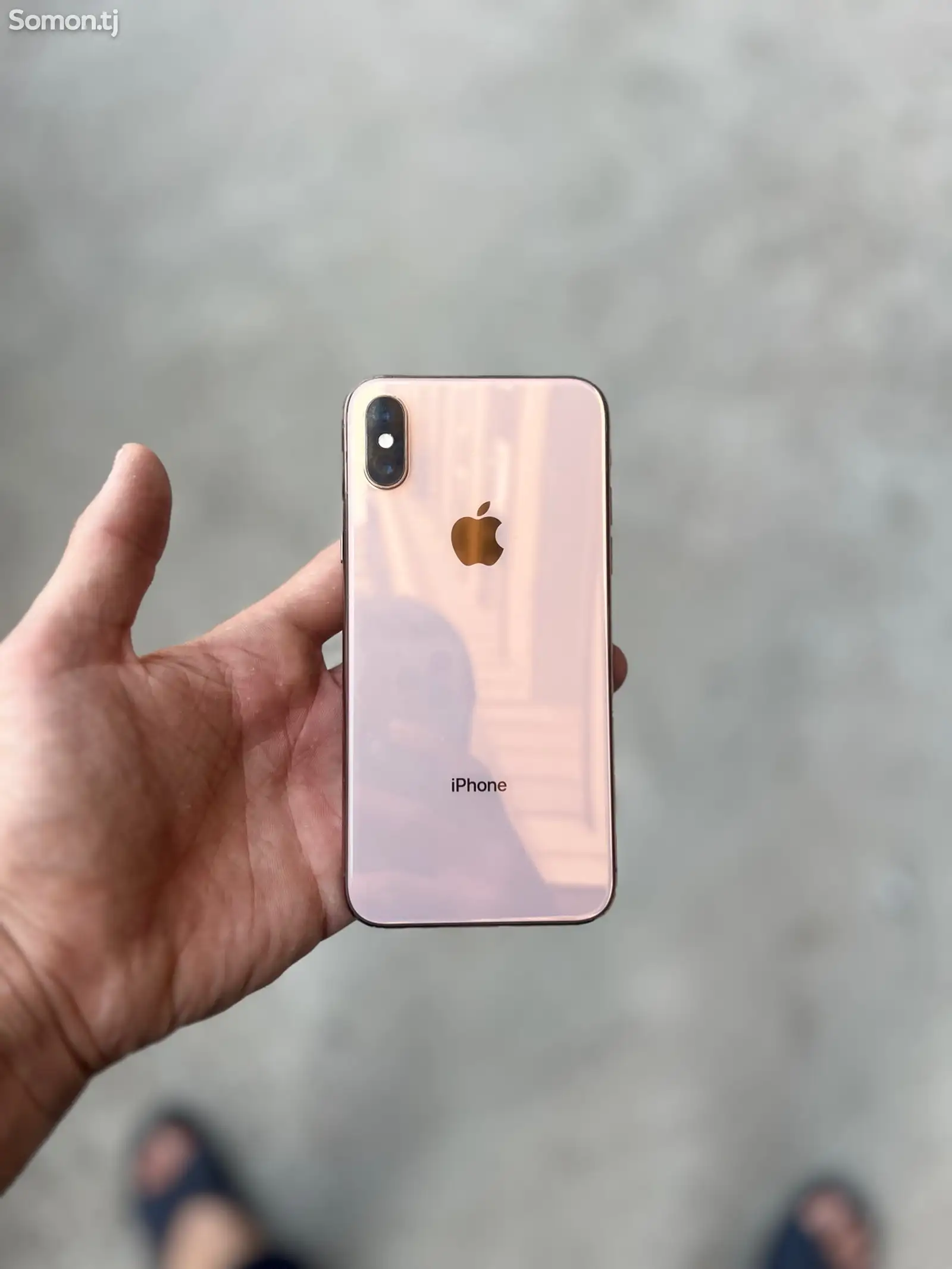 Apple iPhone Xs, 64 gb, Gold-1