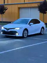 Toyota Camry, 2019-14