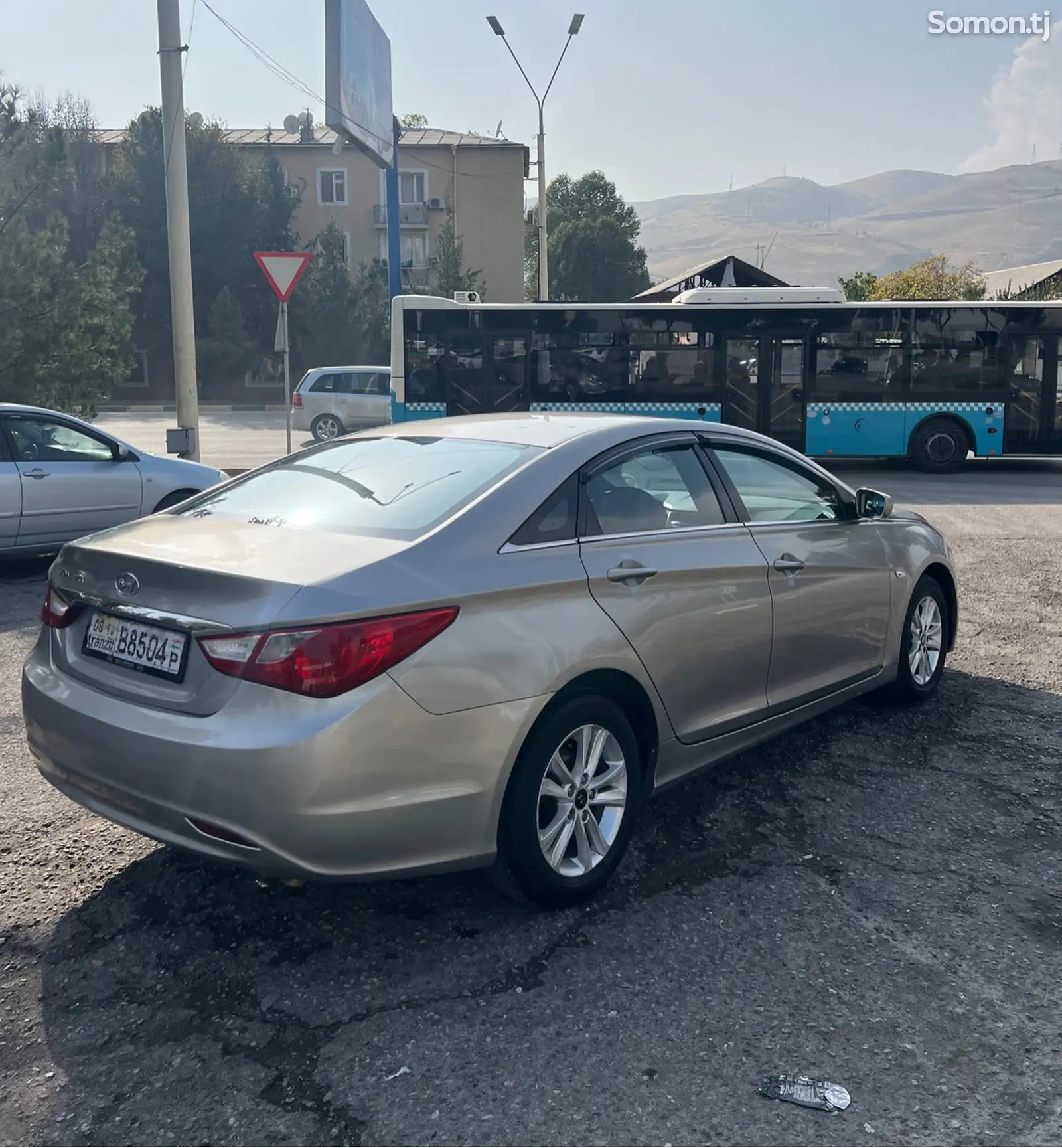 Hyundai Sonata, 2010-4