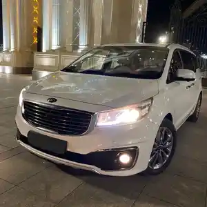 Kia Carnival, 2015