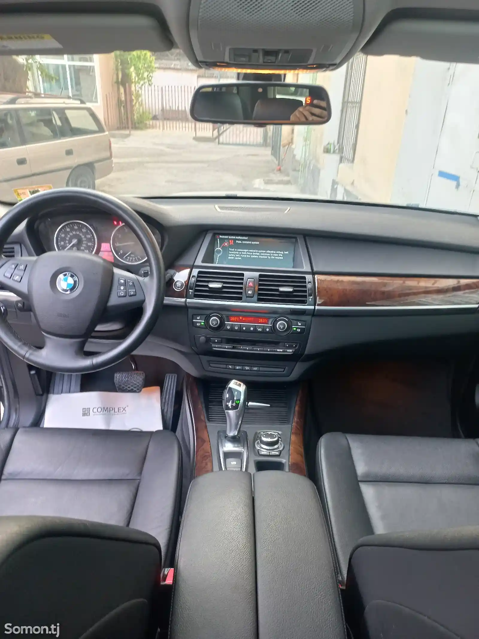 BMW X5, 2010-8