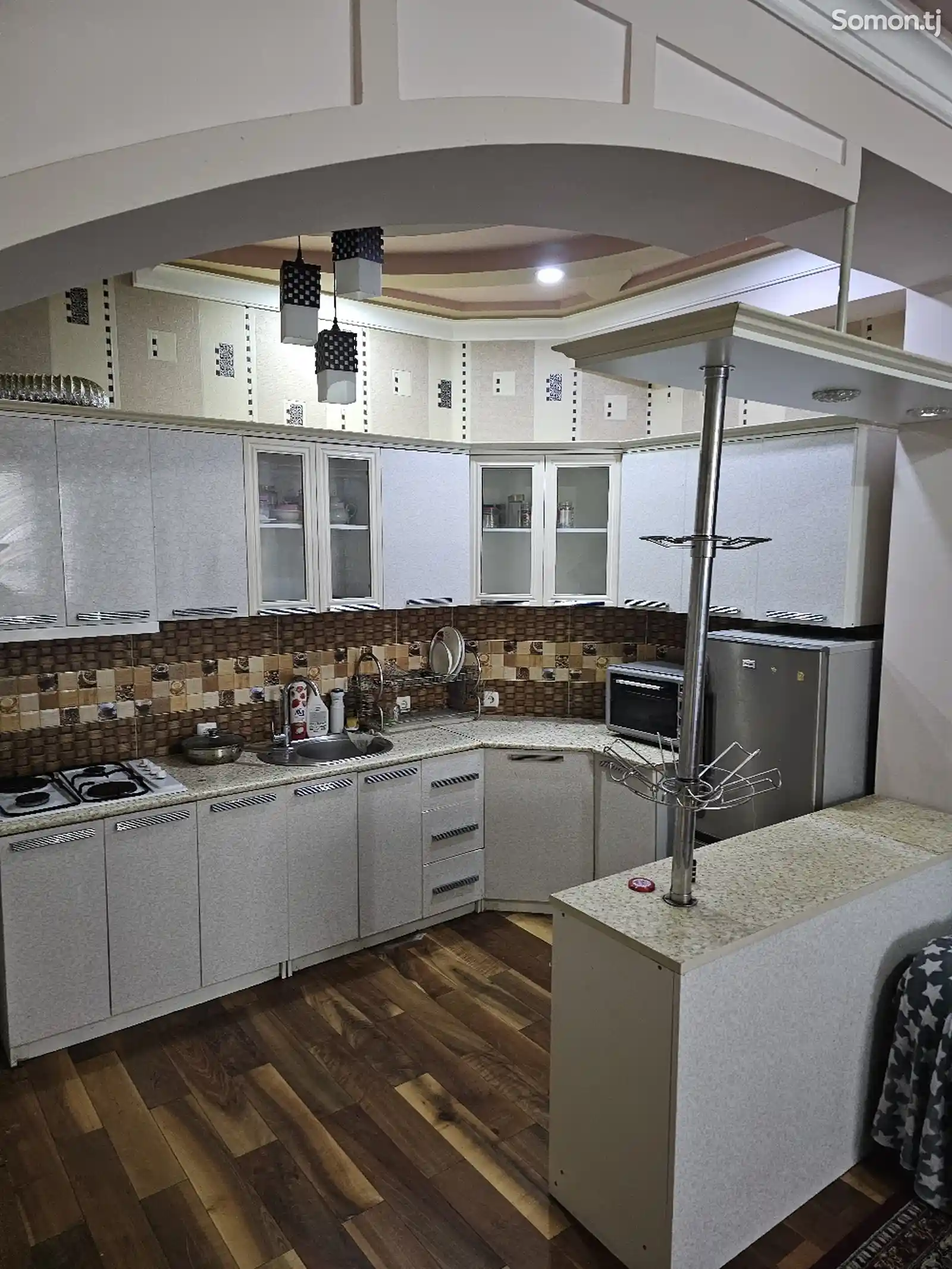 2-комн. квартира, 3 этаж, 60м², Шелкокомбинат-6