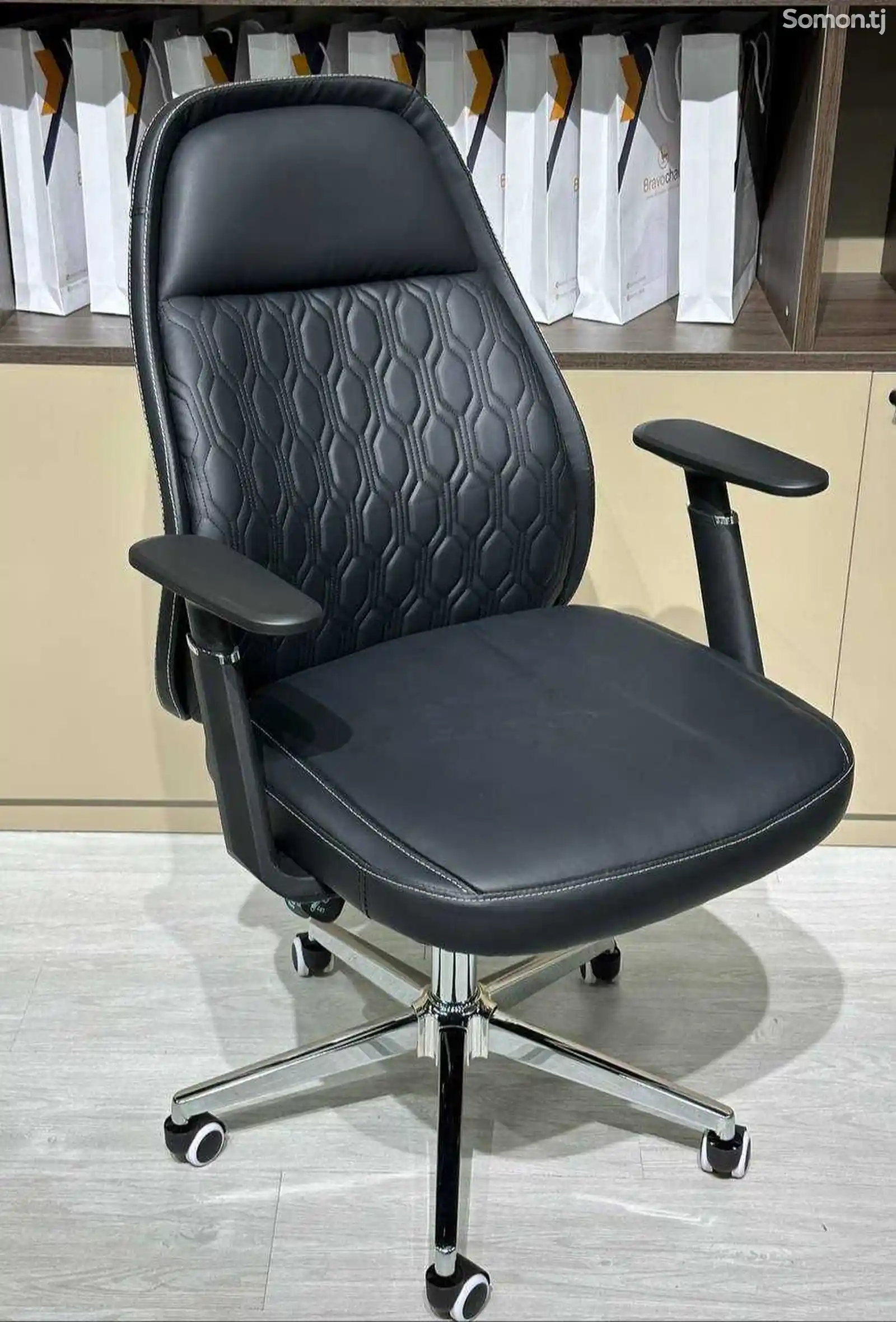 Офисное кресло S 10-2