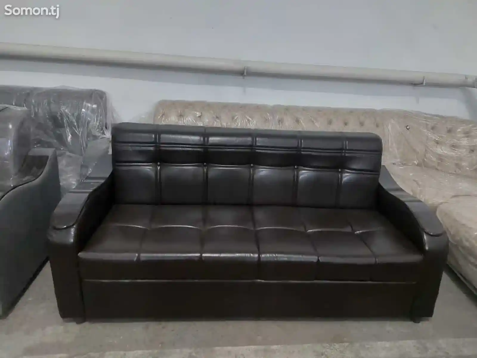 Раскладной диван для гостиной-1
