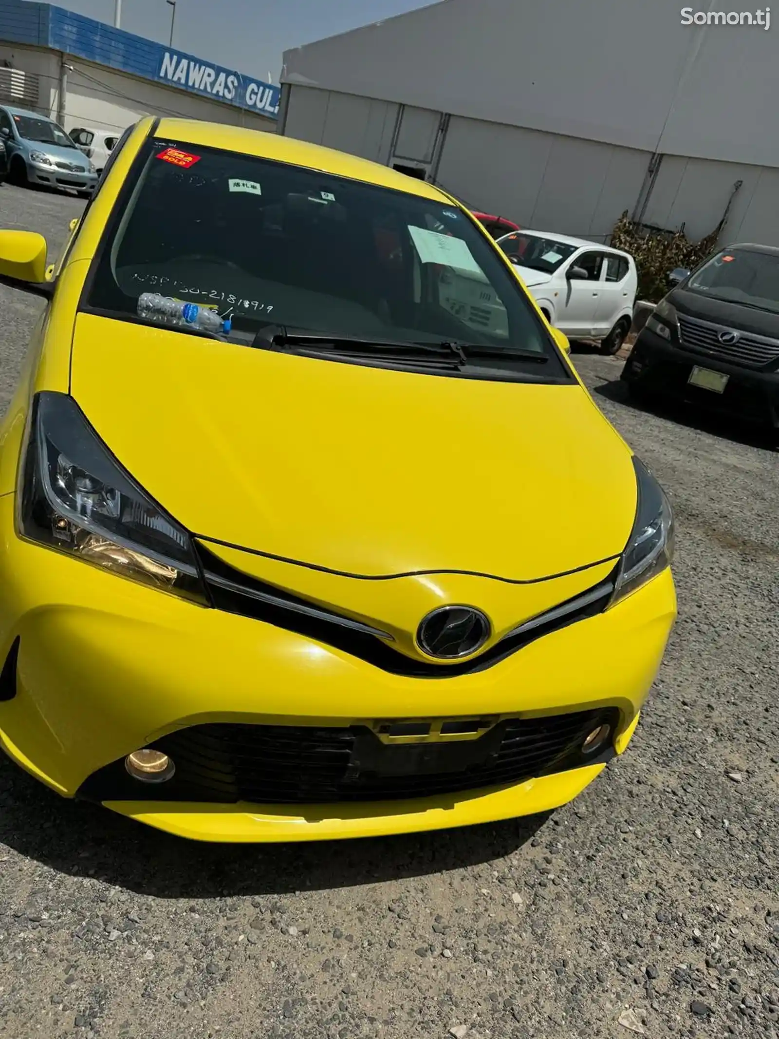 Toyota Vitz, 2015-3