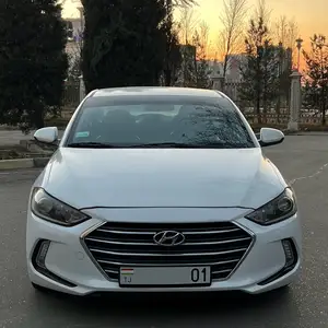 Hyundai Elantra, 2017