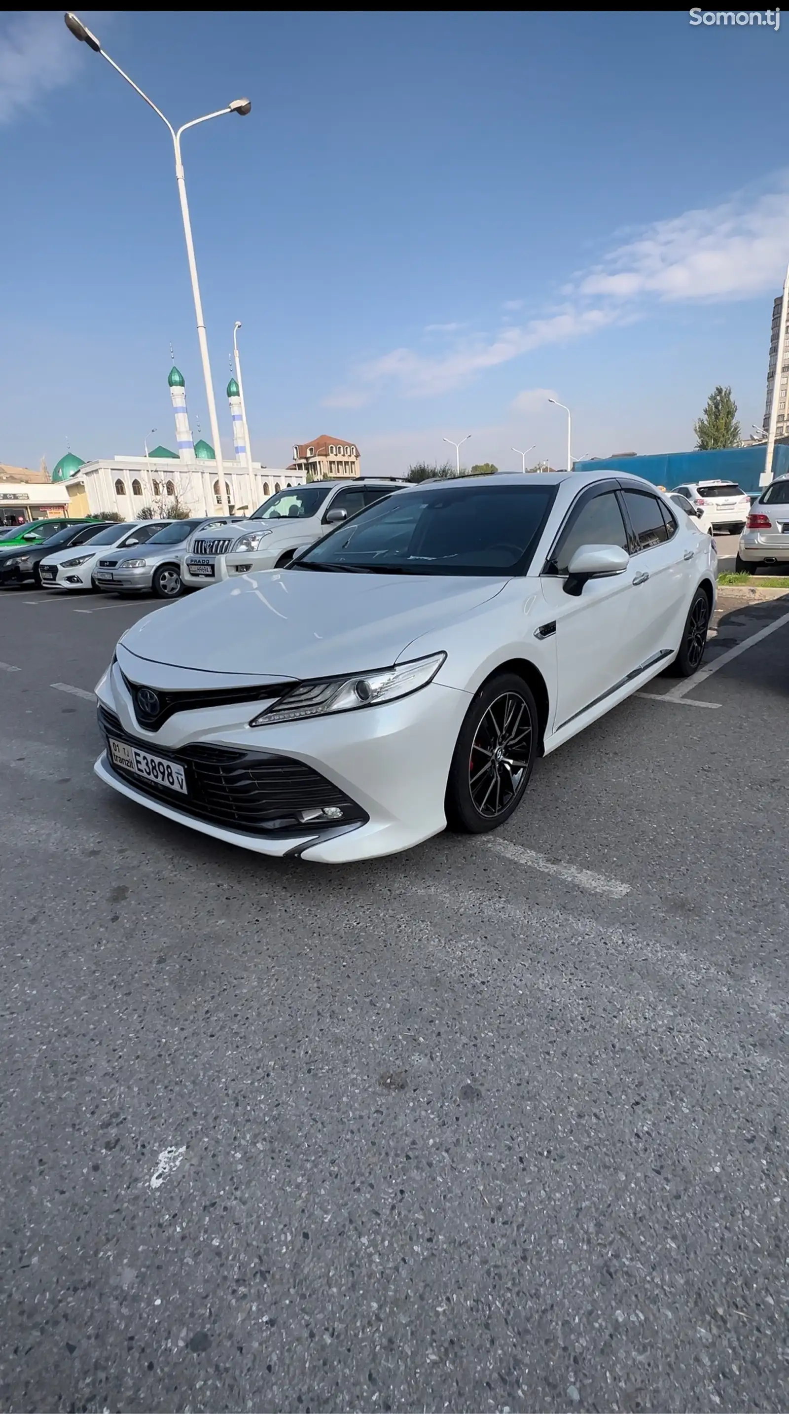 Toyota Camry, 2018-1