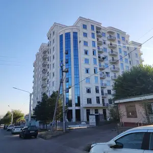 2-комн. квартира, 10 этаж, 54 м², 33 мкр