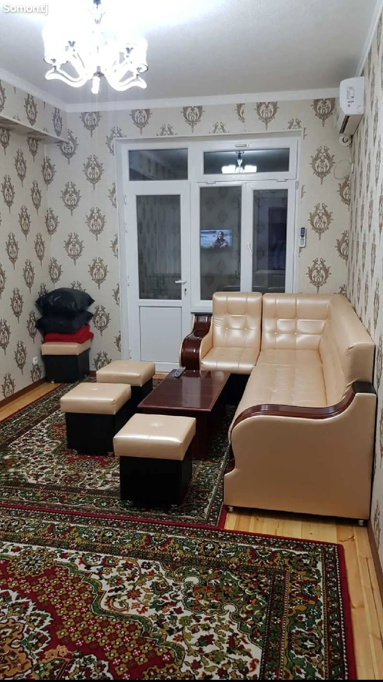 3-комн. квартира, 3 этаж, 80м², 12 мкр-1