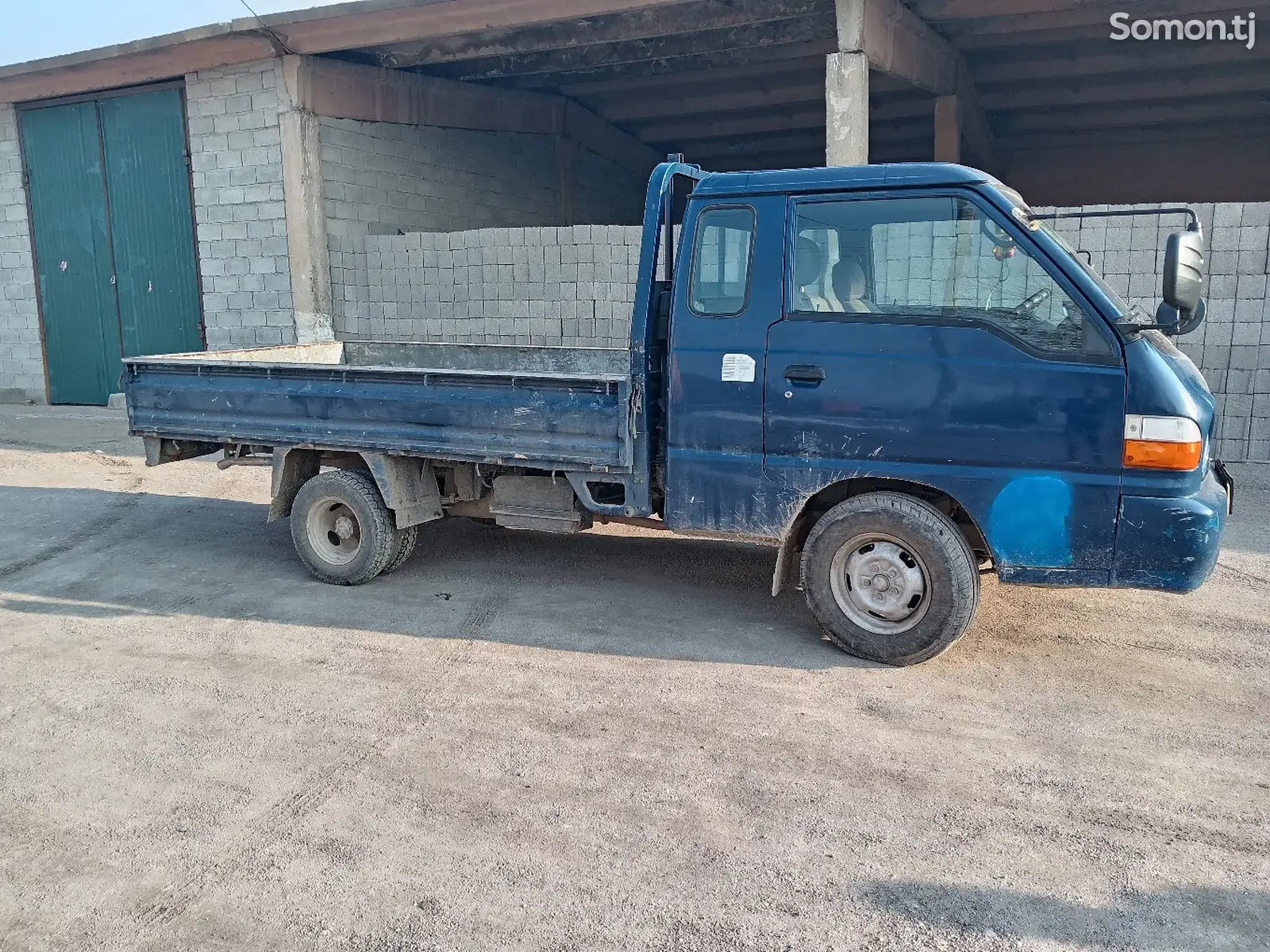 Бортовой автомобиль Hyundai Porter, 2002-1