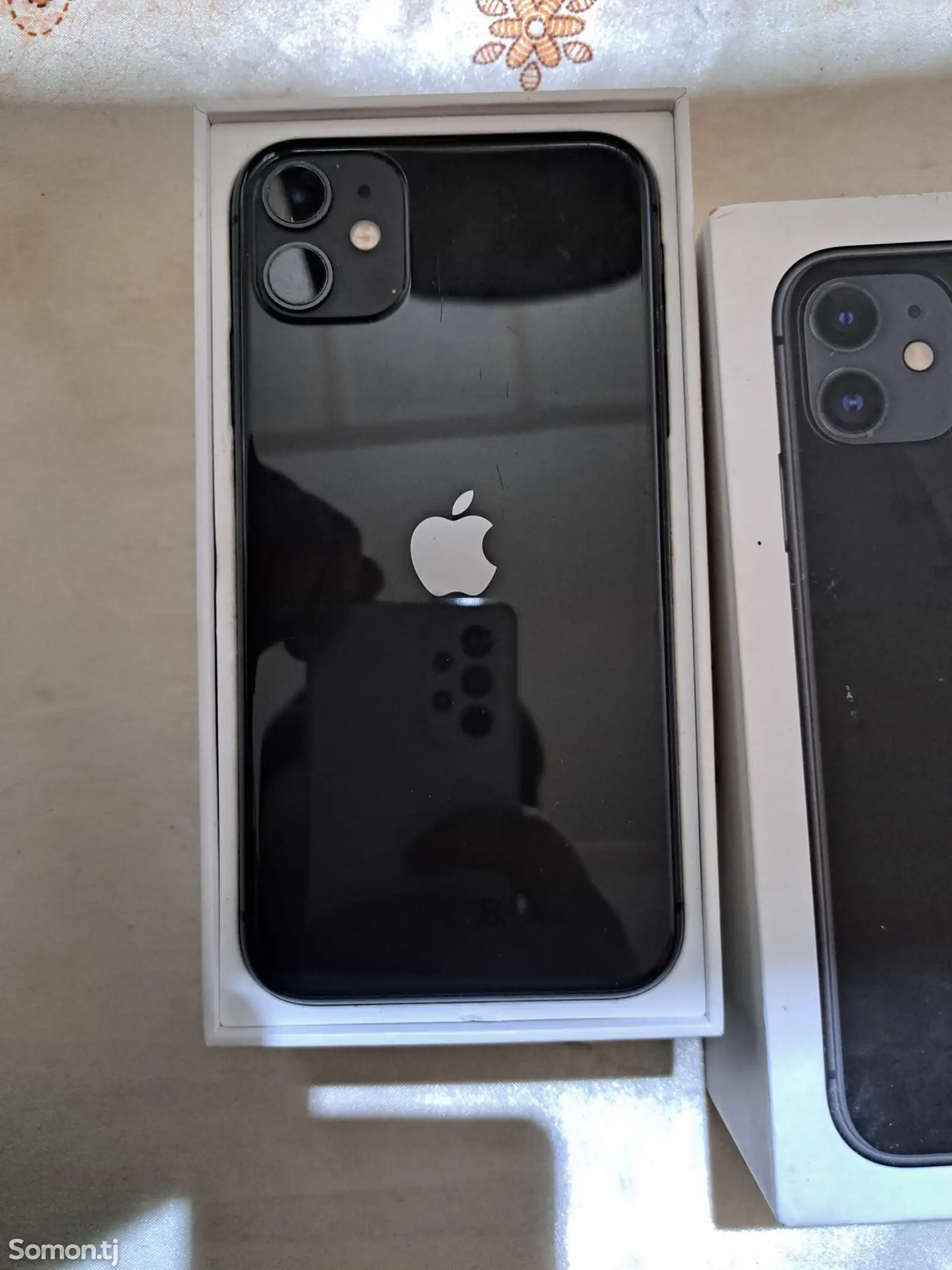 Apple iPhone 11, 64 gb, Black-1