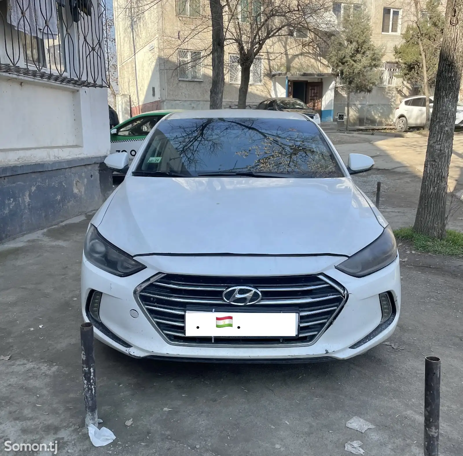 Hyundai Elantra, 2017-1