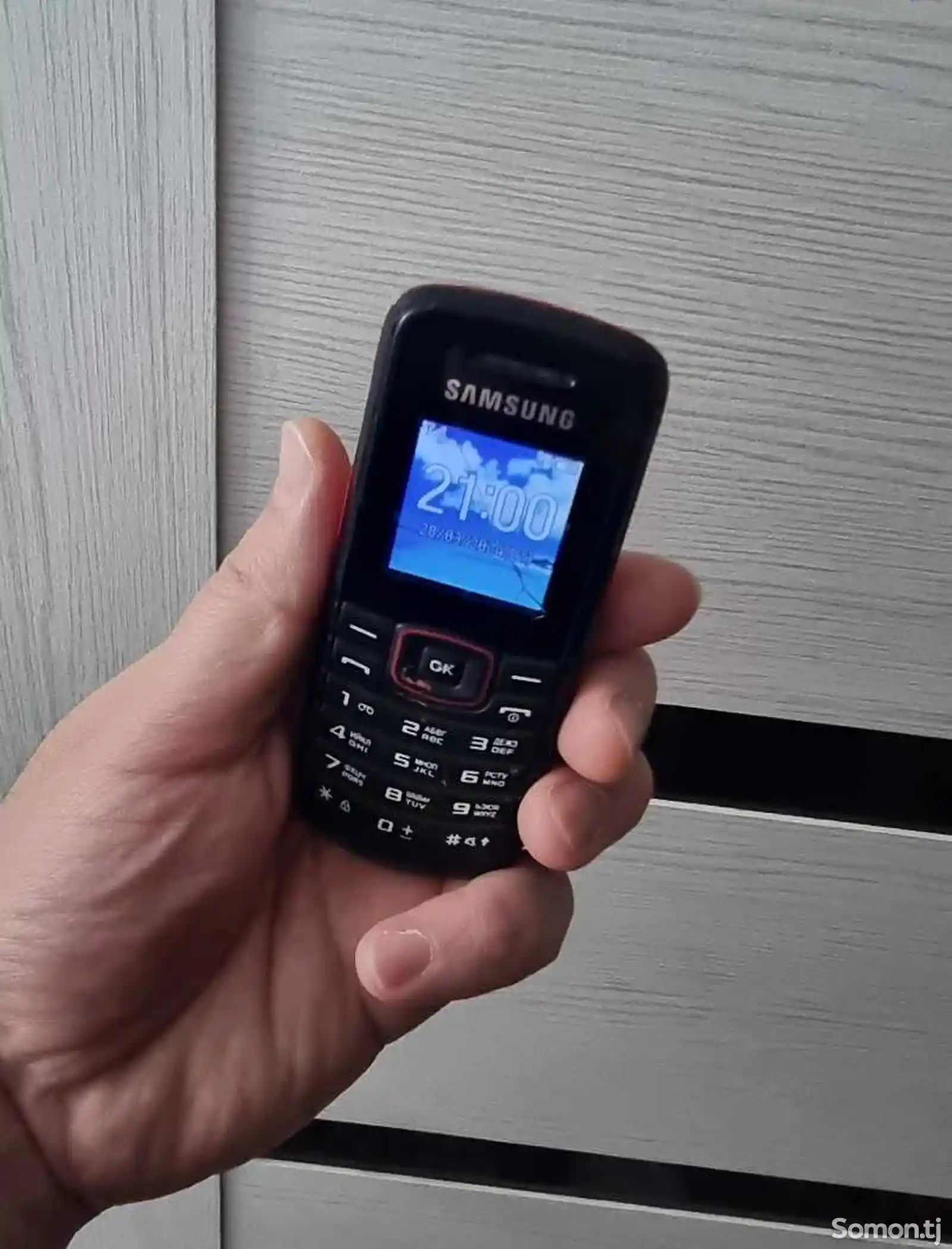 Samsung E1080i-1
