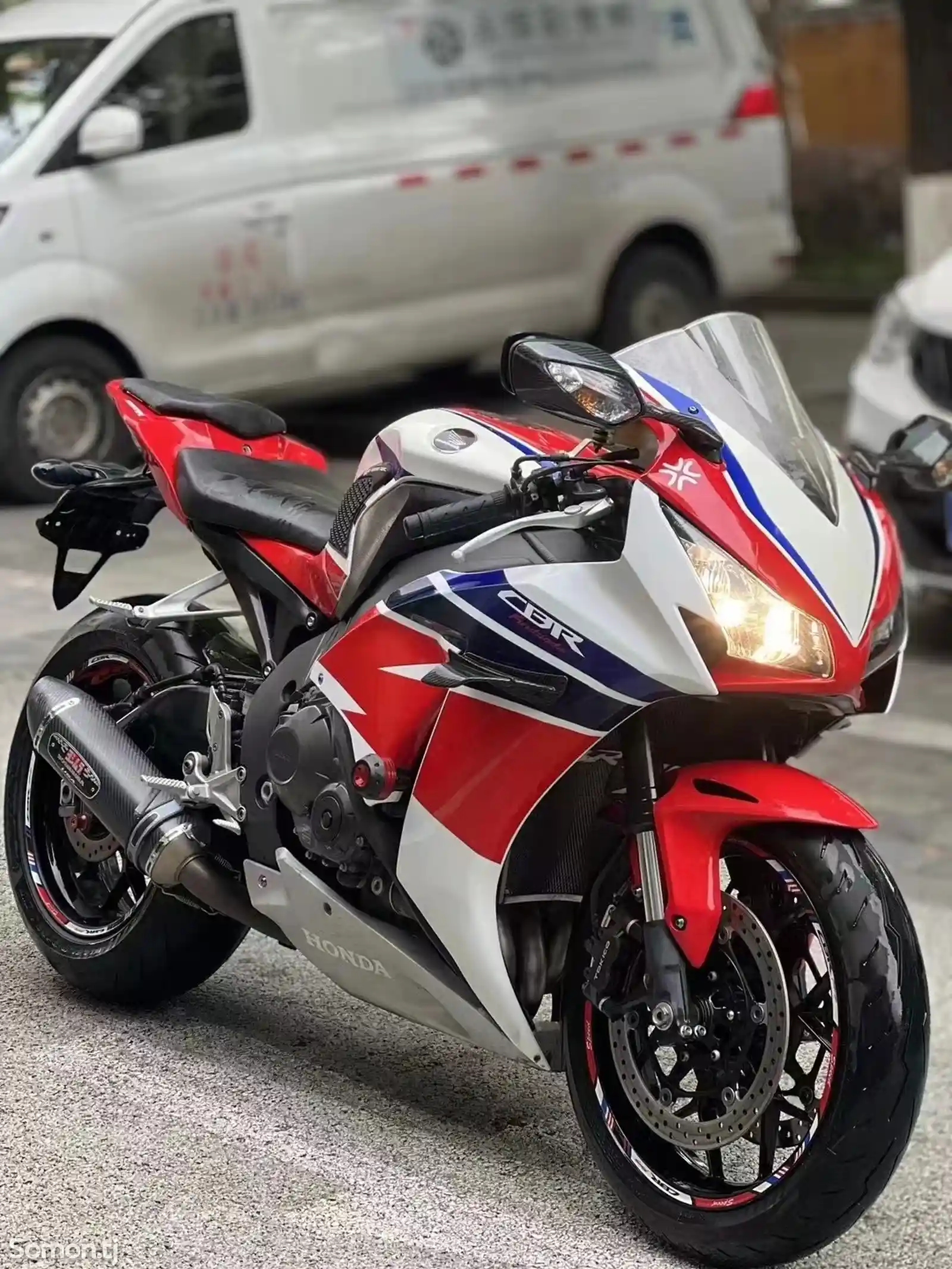 Мотоцикл Honda CBR1000RR на заказ-1