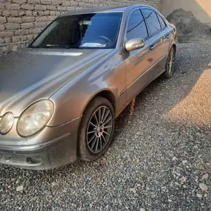 Mercedes-Benz E class, 2003